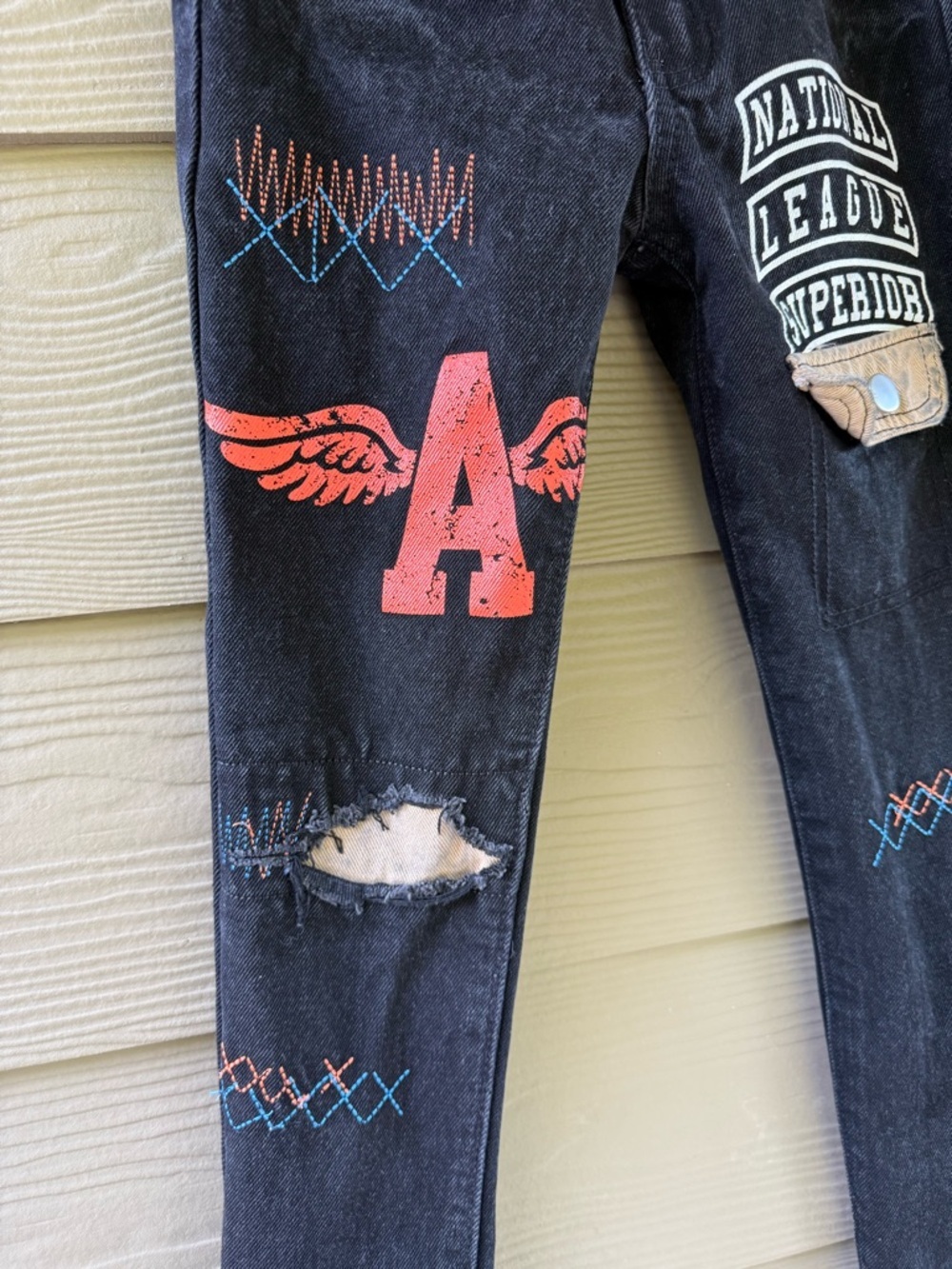 Public Supply NY Boys' Black Distressed-Style Graphics Patch Jeans Red Accent - Picture 5 of 10